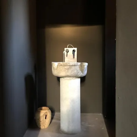 Alloggio in famiglia XVIII century Palazzo *